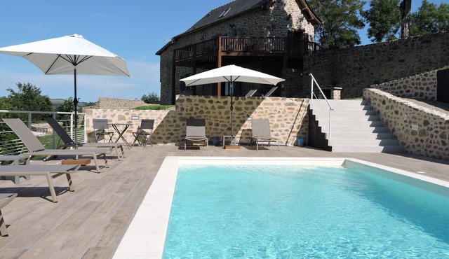 Character house in Aveyron classified 4 stars