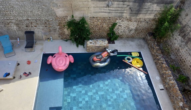 Character house in Drôme, with swimming pool and games room