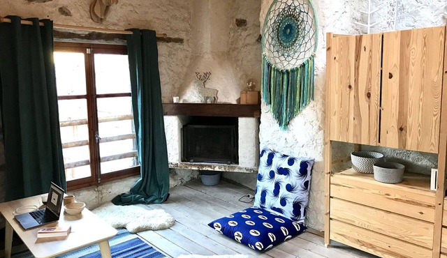 Character house in mountain village Val d'Allos/Haut Verdon