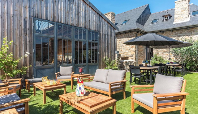 CHARACTER HOUSE in Paimpol for 8 people, 4 bedrooms