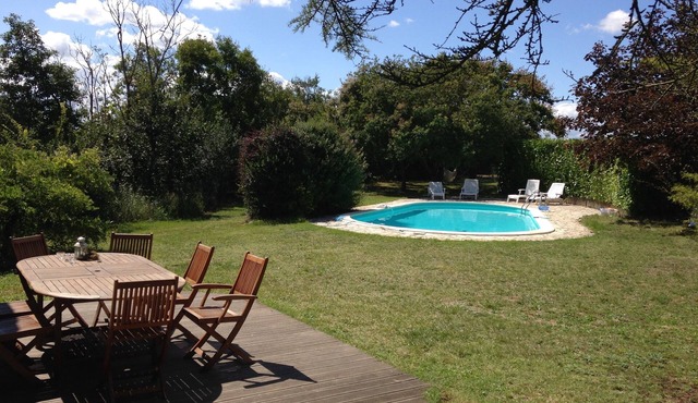Character house with private pool Lauzerte