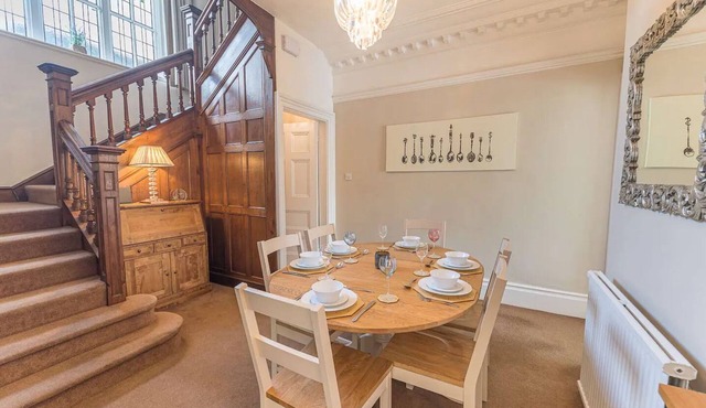 Character Period Property-garden & parking 10 minutes walk to Kendal Town Centre