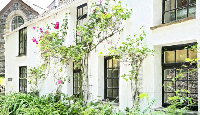 Characterful Cottage near Port Isaac & Polzeath - Fibre Wifi.