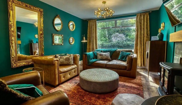 Characterful Countryside Retreat - Pass the Keys