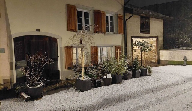 Characteristic 18th-century apartment, hiking groups, families