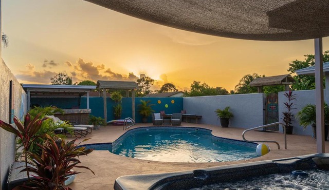 Chardonnay- Luxe home with pool ,spa and close to equestrian