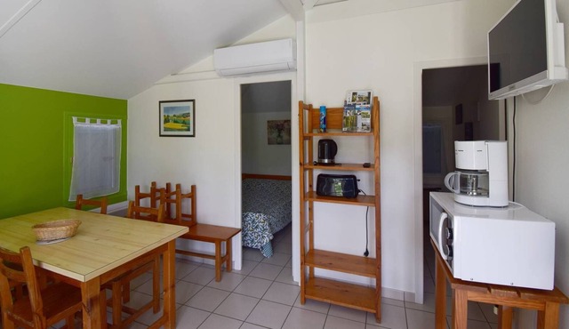 Chardonneret - Village de 10 gîtes, style chalets en pin