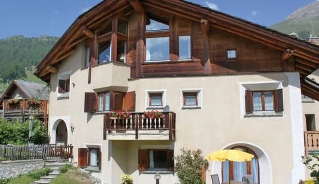 Chardun by Interhome