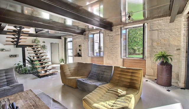 Charentaise with an industrial look