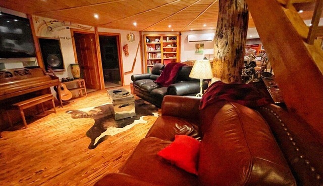 Charismatic Geodesic Dome! 'Snowmobile paradise'