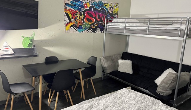 Charland studio in auron