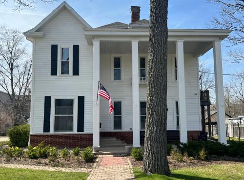Charleston House Bed & Breakfast Inn