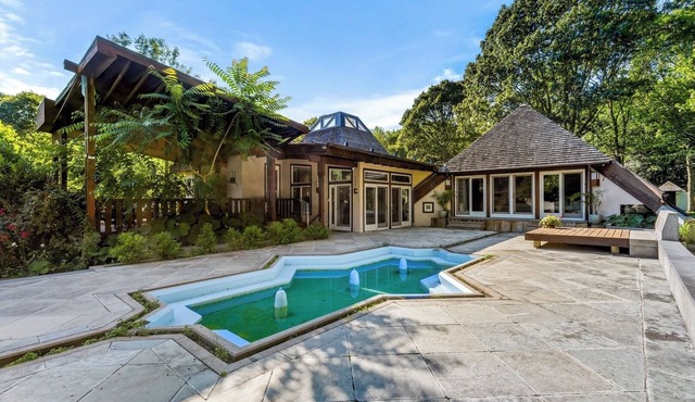 Charlestown Retreat | 2 Pools and Fire Pits