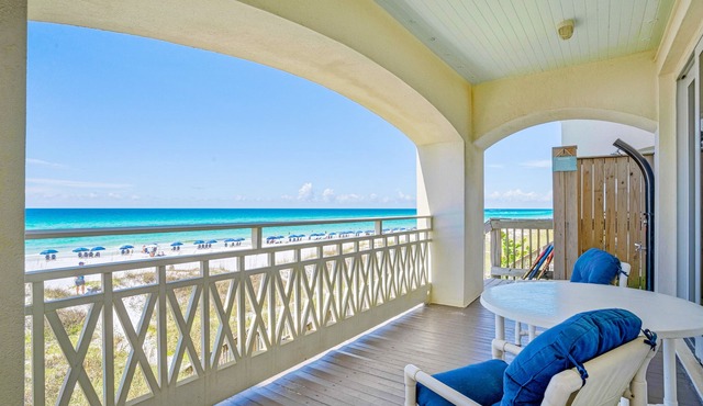 🏖️ Charlie Boy | Stunning Beachfront 4BR, 2 Masters & Balconies ✨