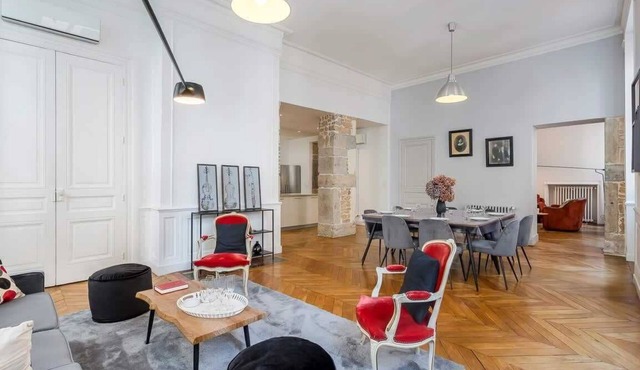 Charlie - Furnished apartment 260m² Downtown Lyon