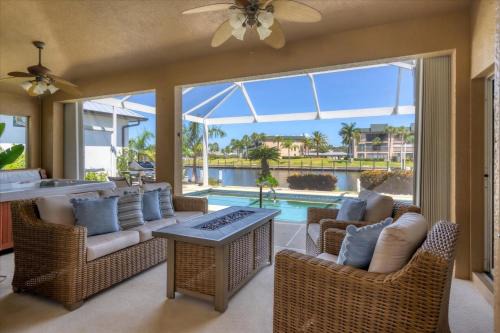Charlotte County Villa 5893: Your Perfect Getaway