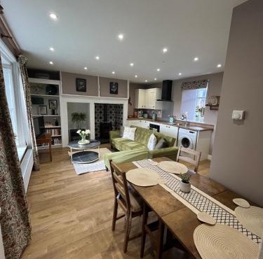 Charlton Old Farm Guesthouse