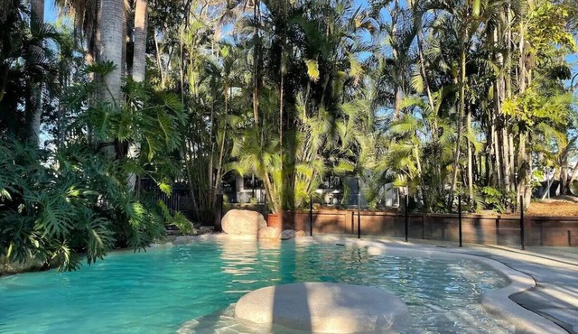 Charm and Character in leafy green suburb