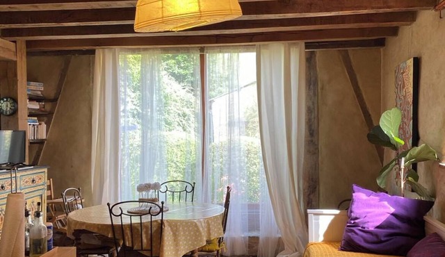 Charm and Nature - Mud House in Brocéliande