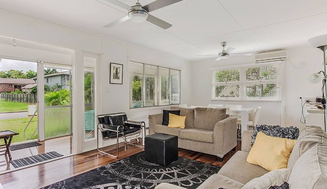 Charm & Character in the heart of Noosaville