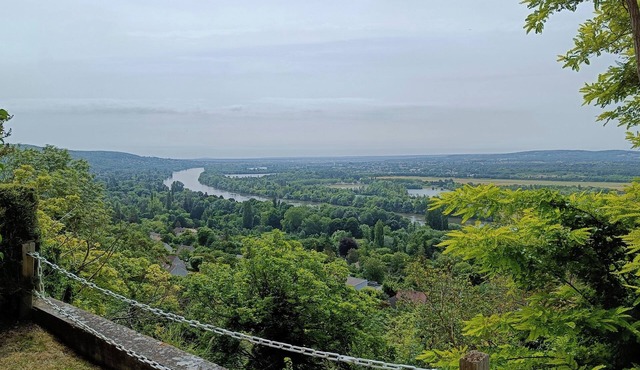 Charm, exceptional view 40 km from Paris