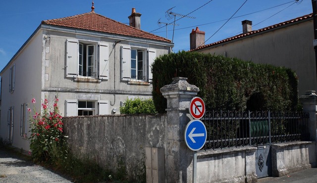 Charm for this bright holiday home