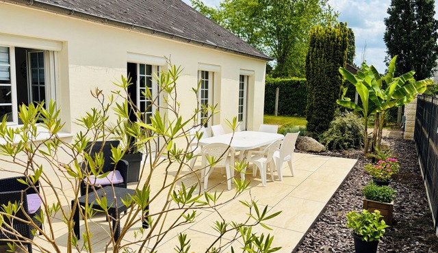 Charming house with land, quiet location,