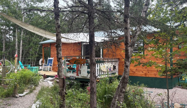 Charm in the Woods! Find your Peace and Beauty