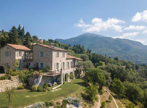 Charm, luxury, stunning views, villa with pool