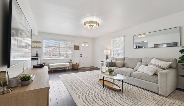 Charm meets Style close to DTW