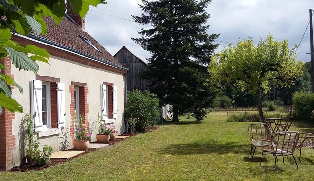 Charm of the Solognote countryside, surrounded by castles