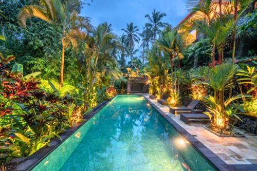 Charmaine Lush Garden 3 BR Private Pool Villa