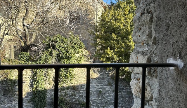 Charmante Maison de Village au Cœur de la Drôme Provençale