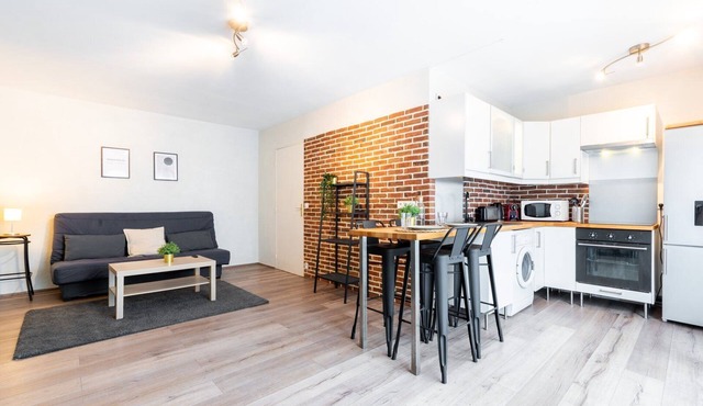 Charmant 1 bedroom Center Lille