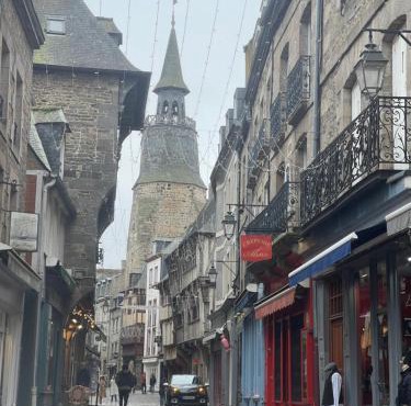 Charmant Appartement à Dinan