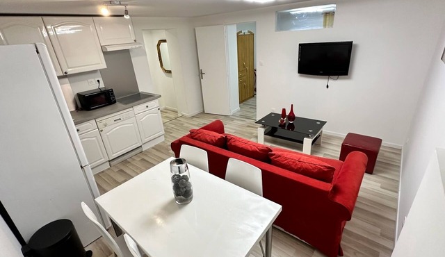 :charmant Appartement à 7mn du Centre - Proche Commodités et Transport en Commun