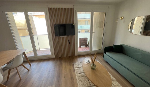 Charmant Appartement au Bord de la Plage des Catalans