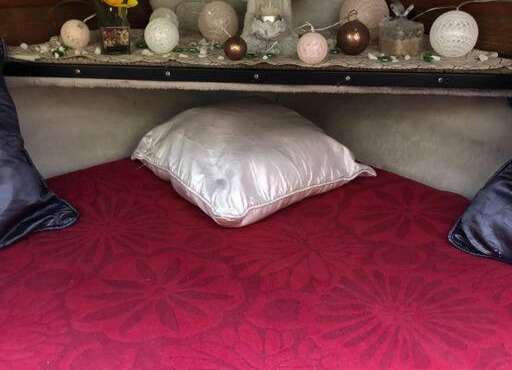 Charmant bateau dans une ambiance conviviale