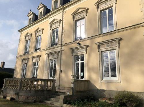 Charmant Château XIXème - Parc 2ha, Chambres Lumineuses, Petit Déjeuner Local, Proche Forêt et Cité Médiévale - FR-1-410-410