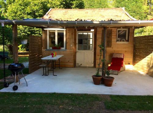 Charmant chalet à Sanguinet avec jardin et terrasse