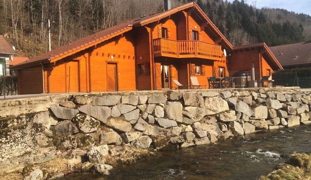 Charmant Chalet Avec Sauna et Bain Nordique Dans les Vosges