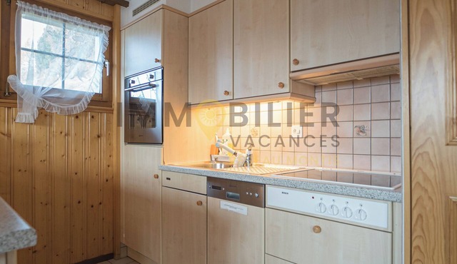 Charmant chalet idéal pour une famille de 4 personnes avec une vue magnifique sur les montagnes de l