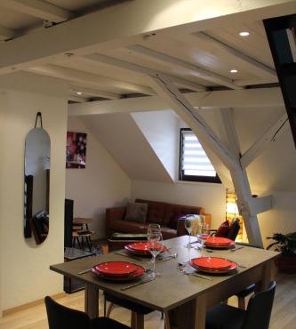 Charmant duplex privatisé, climatisé, 2 chambres