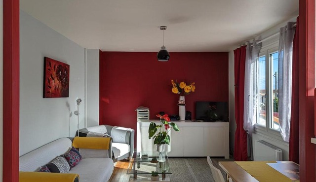 Charmant appartement avec terrasse et jardin, idéal pour 4 personnes, à Barbezieux - FR-1-653-196