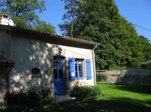 Charmant gîte lorrain avec poêle, jardin et terrasse, proche des sites historiques de Verdun - FR-1-585-4