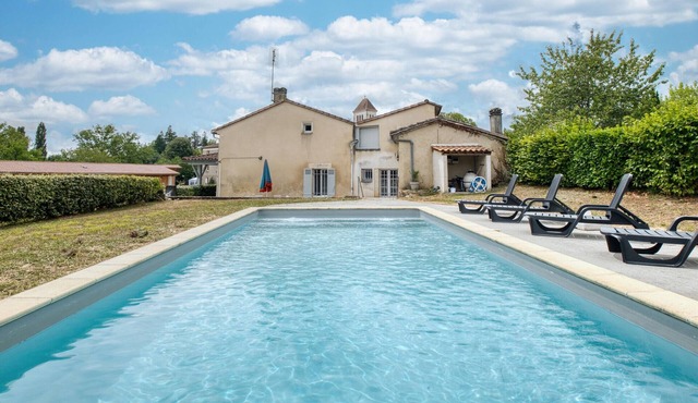 Charmante Maison avec piscine