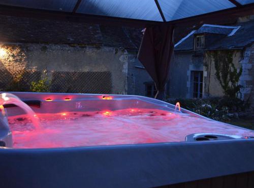 Charmant gîte au cœur du Berry avec jacuzzi et terrasse - FR-1-591-757