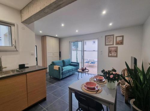 Charmant gîte à Montrond-les-Bains avec parking et wifi - FR-1-496-342