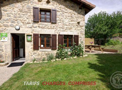Charmant gîte en pierres avec terrasse et barbecue, idéal pour 4 pers., animaux admis - FR-1-496-59