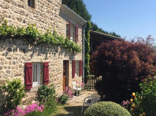 Charmant gîte au cœur du Pilat avec wifi et cheminée - FR-1-496-255